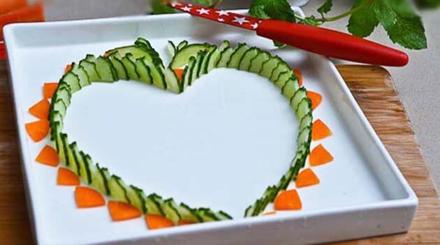 Khéo tay trang trí món ăn gia đình đẹp mắt